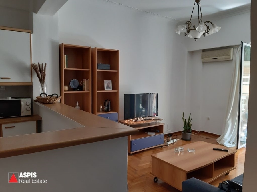 (For Sale) Residential Apartment || Athens Center/Athens - 72 Sq.m, 2 Bedrooms, 220.000€ 