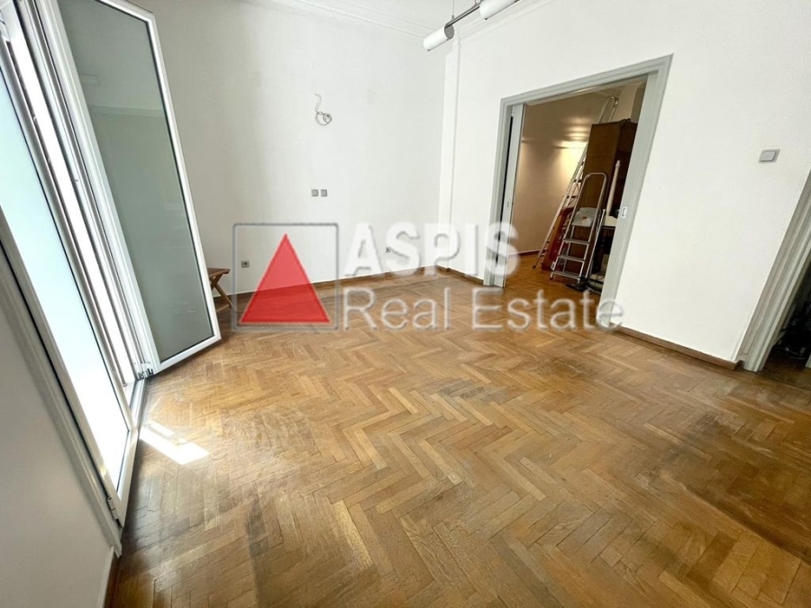 (For Sale) Commercial Office || Athens Center/Athens - 82 Sq.m, 165.000€ 